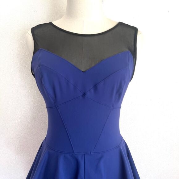Bebe Blue Stretchy Bodycon Dress with Peplum and Mesh Size Medium - Picture 2 of 13